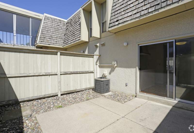 Photos The Colony Apartments and Townhomes Richfield, MN